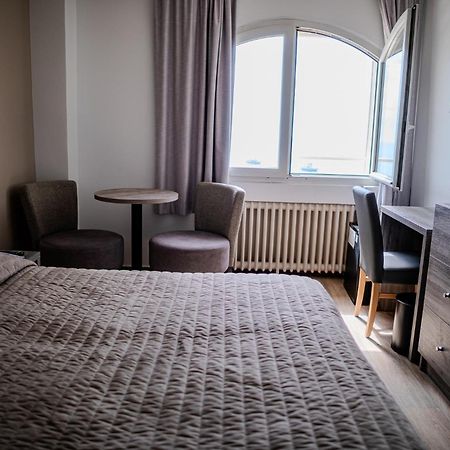 Hotel Beau Rivage Le Lavandou Εξωτερικό φωτογραφία