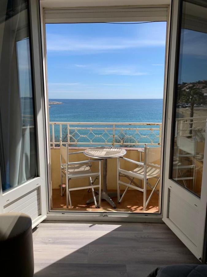 Hotel Beau Rivage Le Lavandou Εξωτερικό φωτογραφία