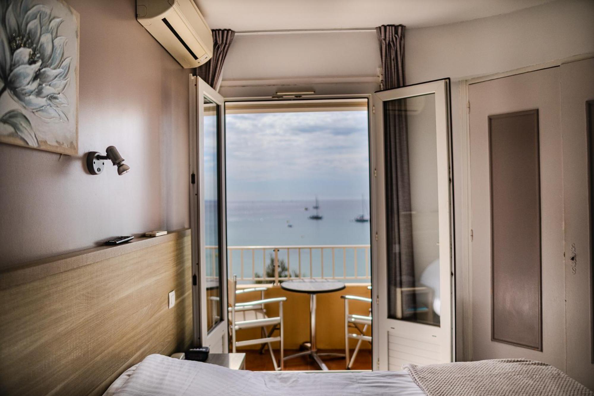 Hotel Beau Rivage Le Lavandou Εξωτερικό φωτογραφία